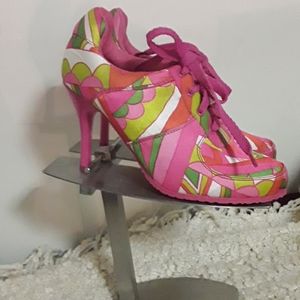 Multi colored high heel sneaker